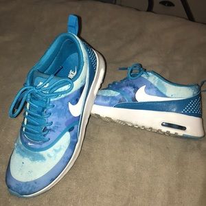Blue printed Nike Air Max Thea size 7
